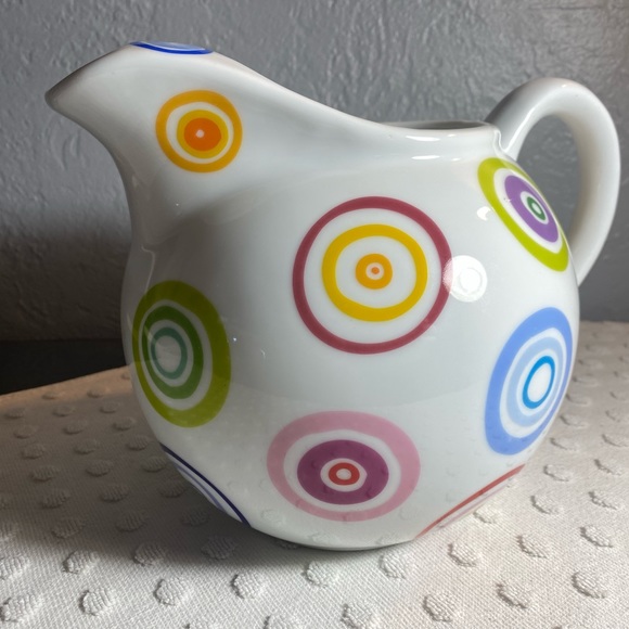 NEW Daisy Dog Studio NYC Porcelain Iced Tea Pitcher - Picture 2 of 12
